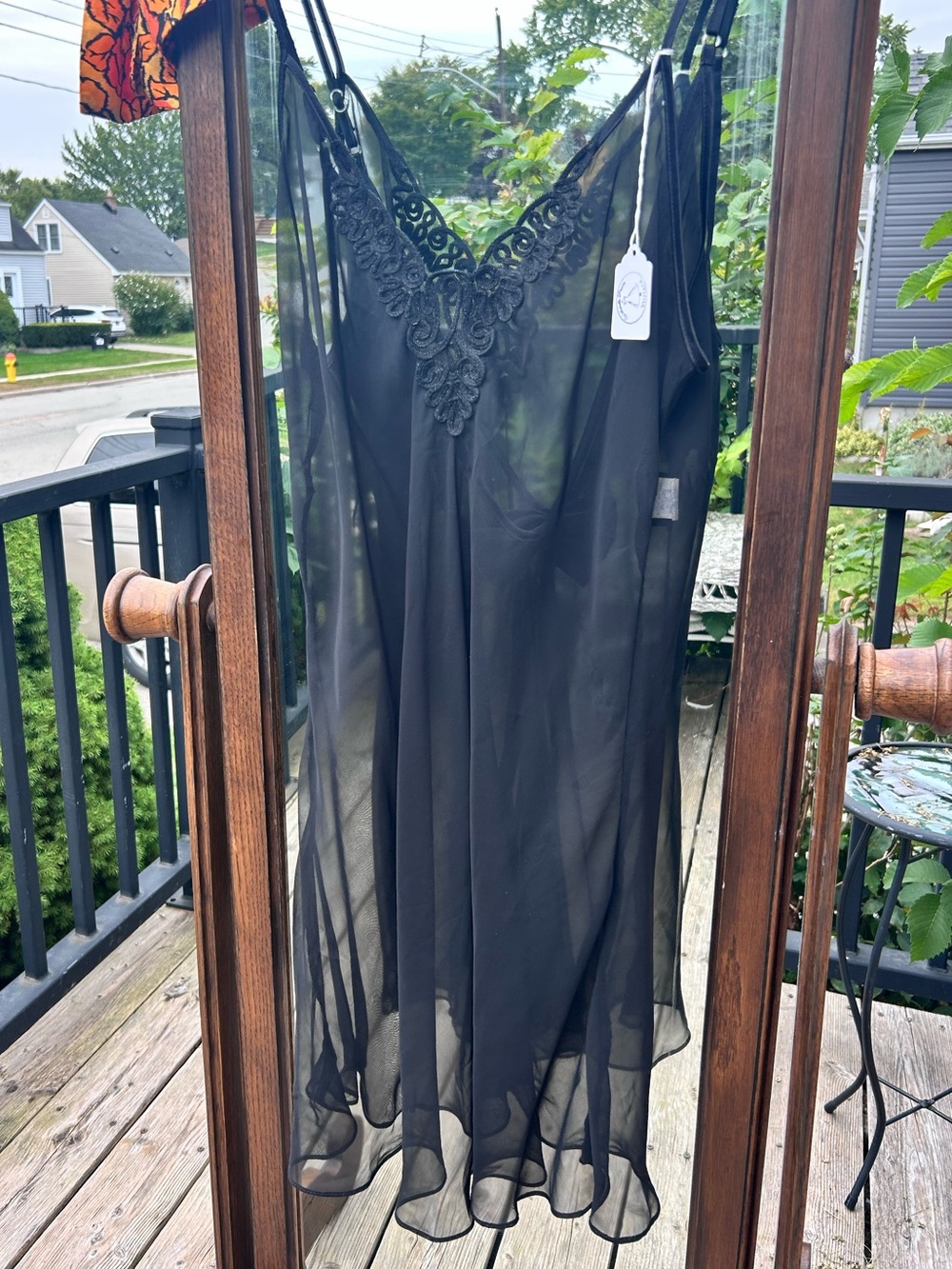 Stunning 90s Fredrick’s of Hollywood slip dress
